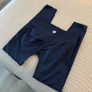 Bundle of 2 Women's Best Sapphire Navy Blue and Black Leggings Define 2.0 M
